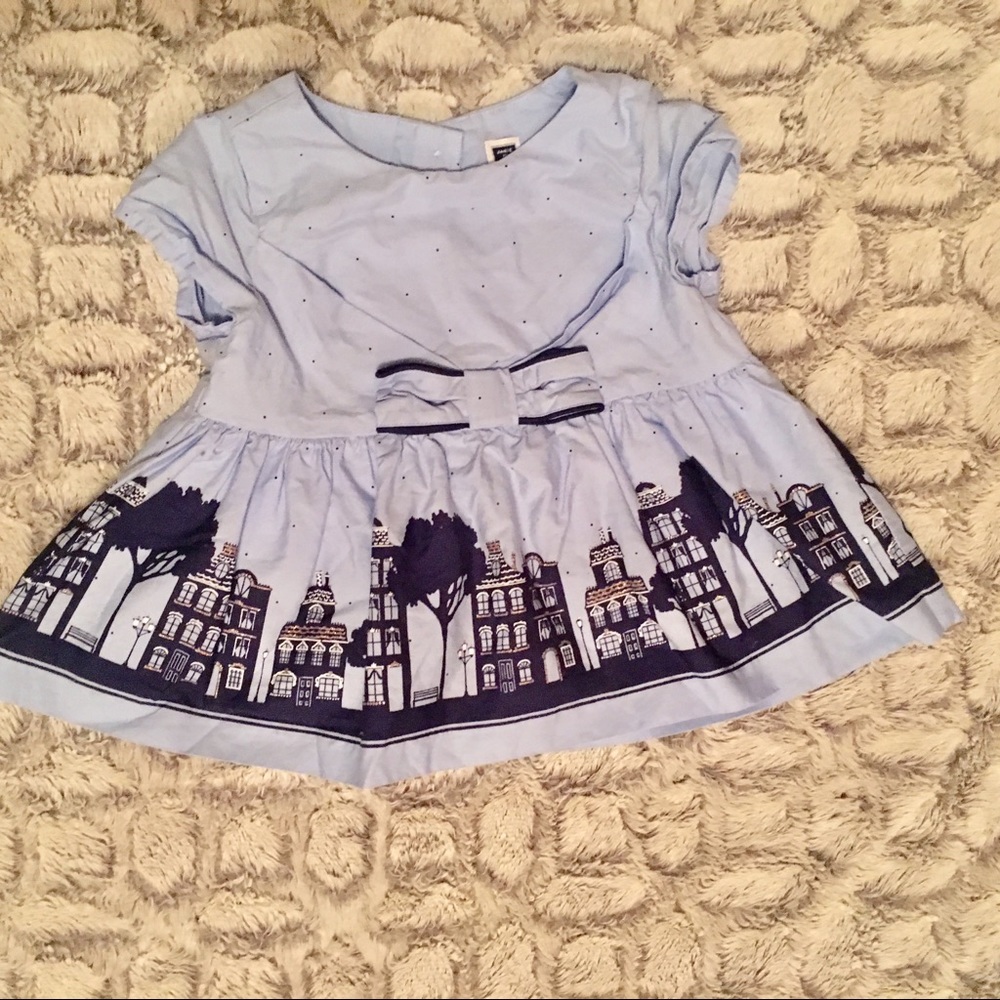 JANIE and JACK Cityscape garden top